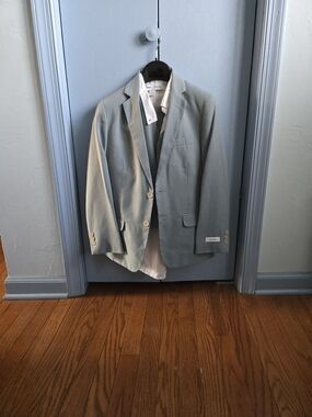 Calvin Klein Light Blue Boys' 3 Piece Suit Size 14-16.